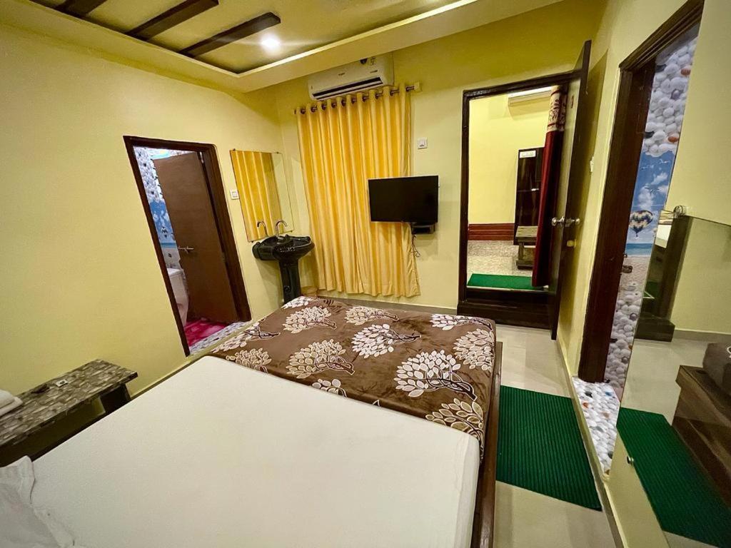 Hotel Saptarang Residency Panhāla Exterior foto