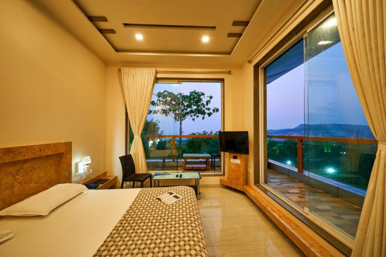 Hotel Saptarang Residency Panhāla Exterior foto